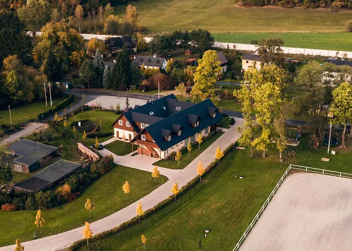Nad Stajemi - Jitravsky Dvorec Apartman *